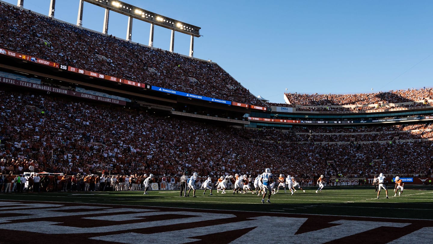 LOOK: Texas Longhorns Reveal DKR Field Design Ahead of College Football Playoff