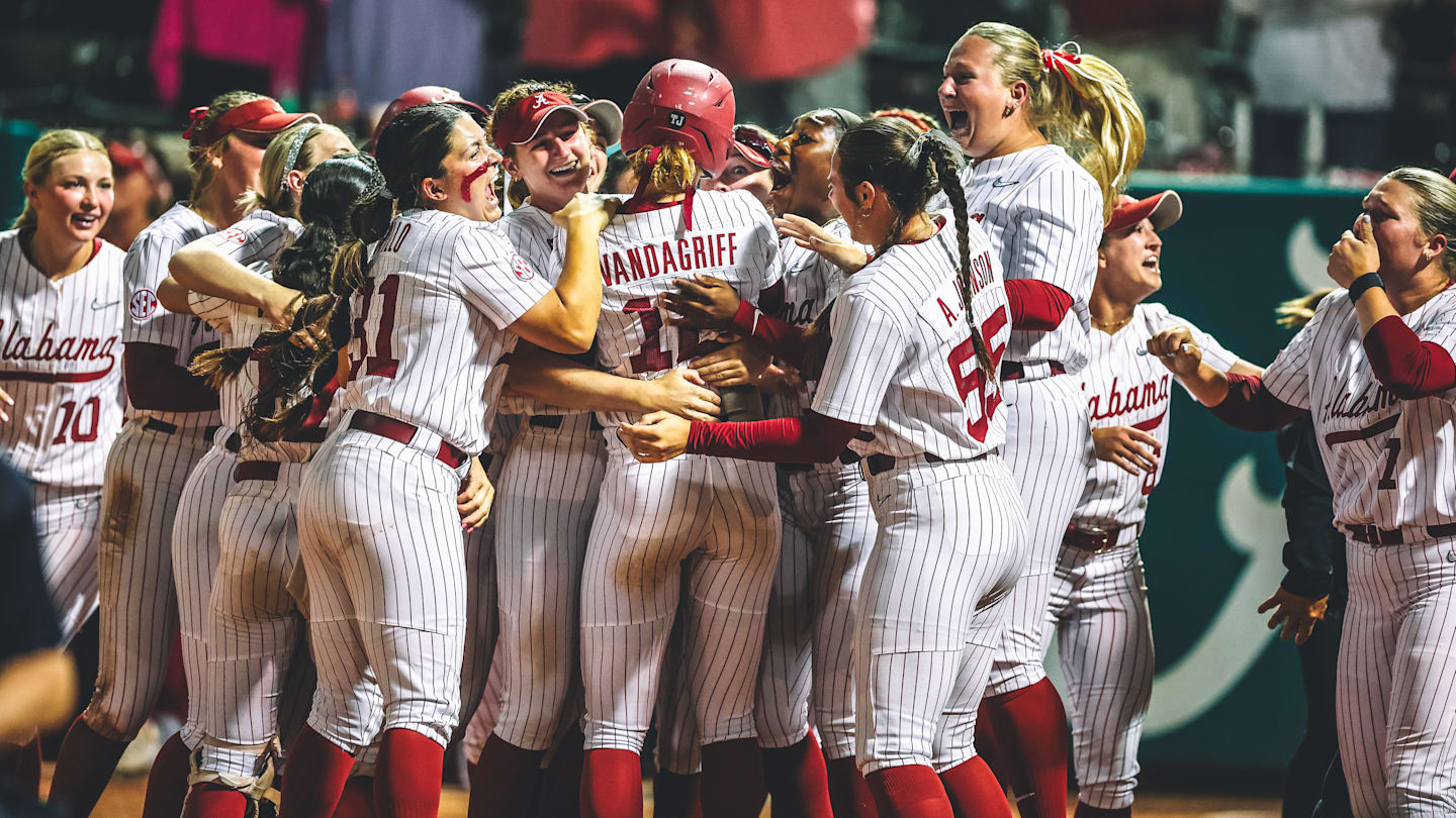 Softball On SI
