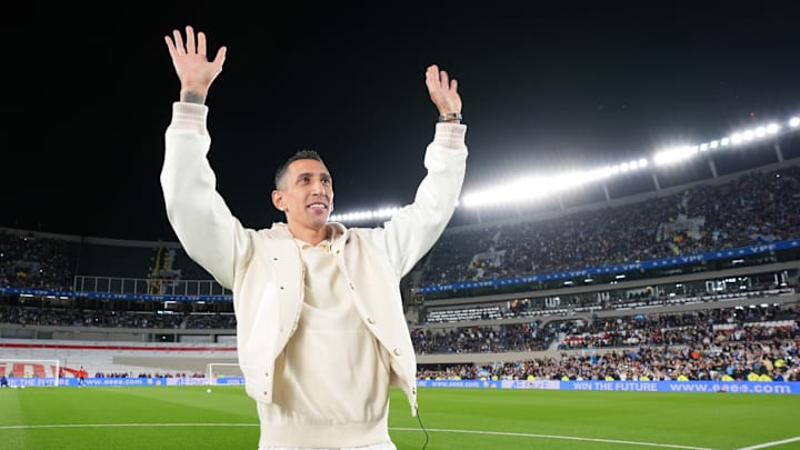 Angel Di Maria a été honoré par la sélection argentine avant la rencontre qui opposait l'Albiceleste au Chili. 