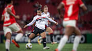 Micaelly, do São Paulo, teve grande atuação contra o Atlético Mineiro