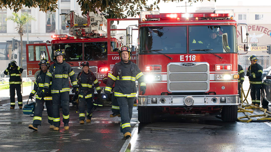 9-1-1 - ÒSick DayÓ - In part one of a two-part episode, the 118 is called to a research lab that has been set on fire and becomes a biohazard. THURSDAY, APRIL 10 (8:00-9:00 p.m. EDT), on ABC. (Disney/Christopher Willard)
AISHA HINDS, OLIVER STARK, KENNETH CHOI, PETER KRAUSE