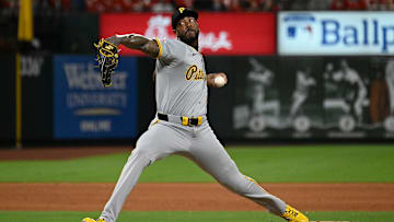 Pittsburgh Pirates v St. Louis Cardinals