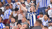 Como es costumbre en la Liga MX, El Gigante de Acero recibió el apoyo de la afición rayada