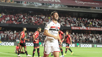 Calleri abriu caminho para o triunfo do Tricolor no Morumbi