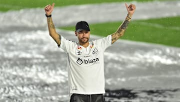 Neymar Jr. acaba de incorporarse al Santos de Brasil, donde debutó profesionalmente cuando era un adolescente