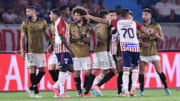 Junior recibe a América de Cali en el inicio del cuadrangular