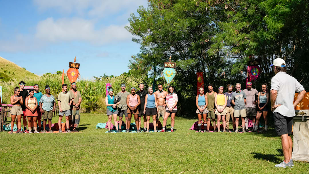 “Did You Vote for a Swap?” – A foreboding treemail message leaves castaways hungry for information regarding an imminent change. Knowledge is power as the boomerang idols begin to rear their heads within tribes. Then, past mistakes and baggage haunt players in their quest for redemption on SURVIVOR 50, Wednesday, March 11. Photo: Robert Voets/CBS ©2025 CBS Broadcasting, Inc. All Rights Reserved.