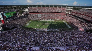 South Carolina football home venue Williams-Brice Stadium