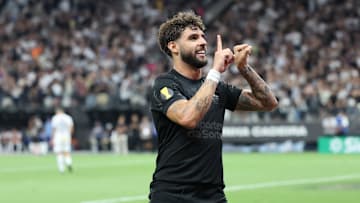 Yuri Alberto chegou a 100 gols na carreira