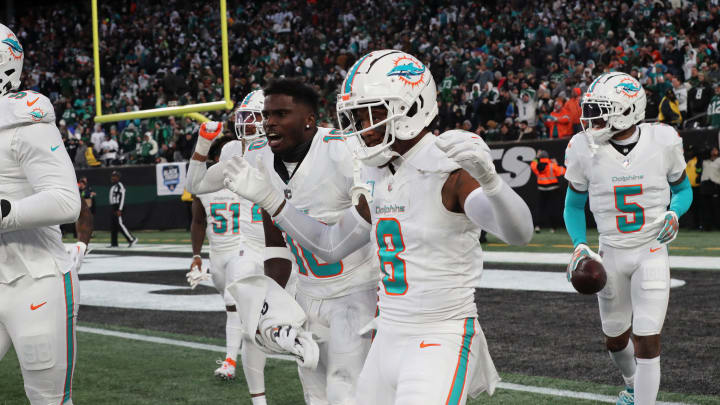 Miami Dolphins v New York Jets