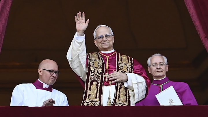 Robert Francis Prevost, dos Estados Unidos, é o novo papa e escolhe o nome de papa Leão XIV Robert Francis Prevost, dos Estados Unidos, é o novo papa e escolhe o nome de papa Leão XIV