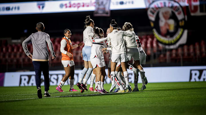 São Paulo se classifica para a semifinal do Brasileirão Feminino de 2025