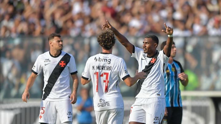 Cuiabano foi o grande nome da vitória do Vasco Cuiabano foi o grande nome da vitória do Vasco