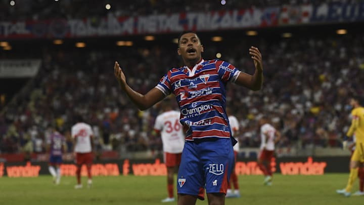 Pedro Rocha foi destaque do Fortaleza em goleada sobre o Bragantino