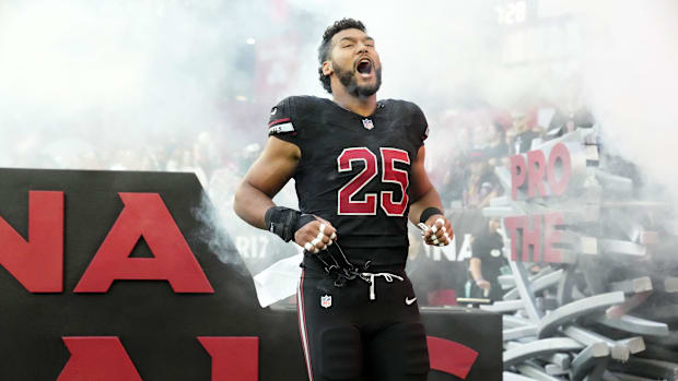 Arizona Cardinals LB Zaven Collin