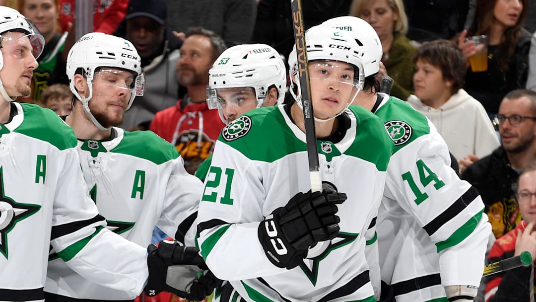 Dallas Stars v Chicago Blackhawks