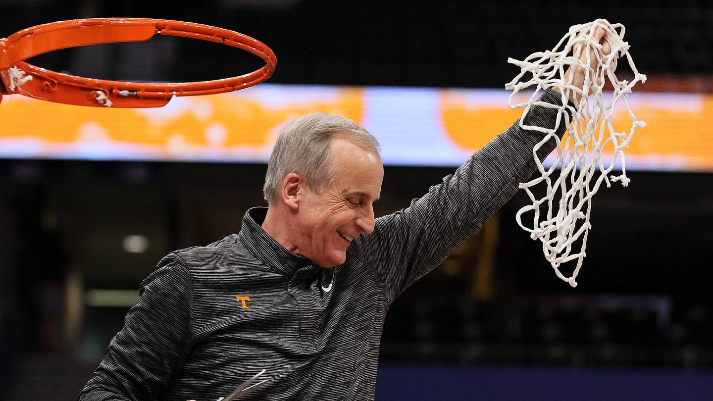 Rick Barnes' best wins and moments at Tennessee - Vimarsana News