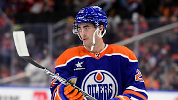 Winnipeg Jets v Edmonton Oilers
