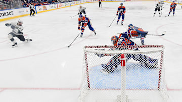 Edmonton Oilers netminder Stuart Skinner made a brilliant save in the first period to preserve the shutout.