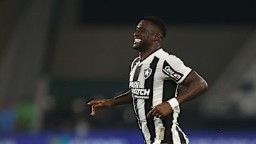 Bastos desfalcou o Botafogo em clássico contra o Fluminense