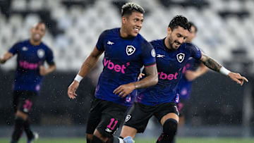 Fogão ganhou do Bangu no Nilton Santos Fogão ganhou do Bangu no Nilton Santos