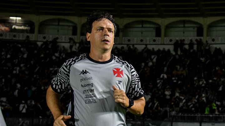 Fernando Diniz trabalhou no Vasco em 2021
