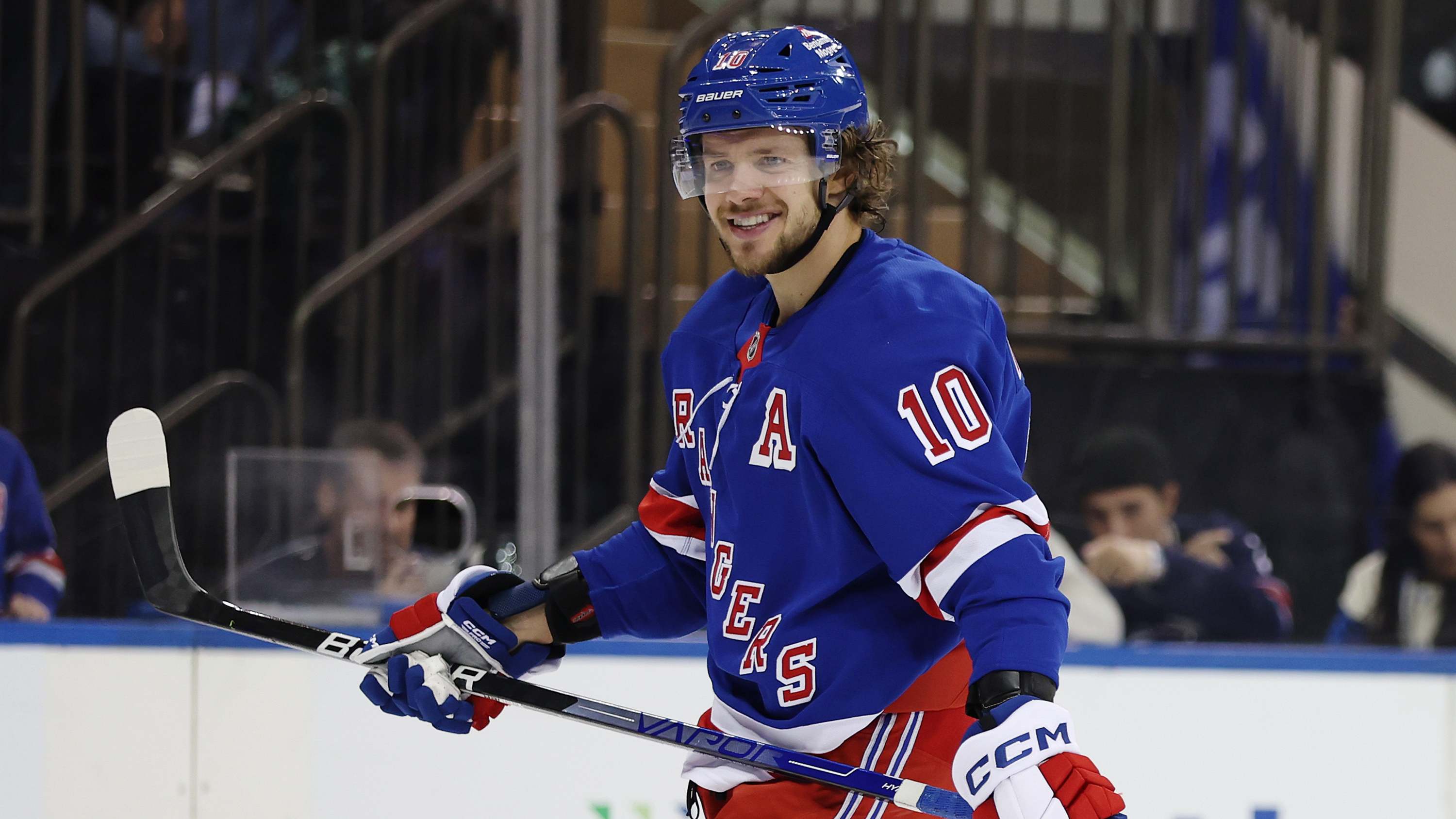 Artemi Panarin 800分里程碑是流浪者隊1-6輸給軍刀隊的唯一亮點