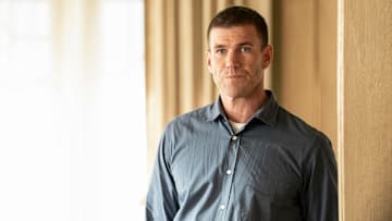 NCIS: Origins – Pictured (L-R): Austin Stowell as Leroy Jethro Gibbs