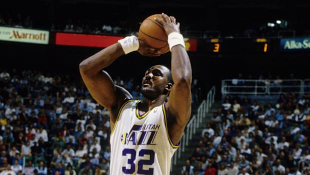 Utah Jazz forward Karl Malone takes a jump shot. Utah Jazz forward Karl Malone takes a jump shot.