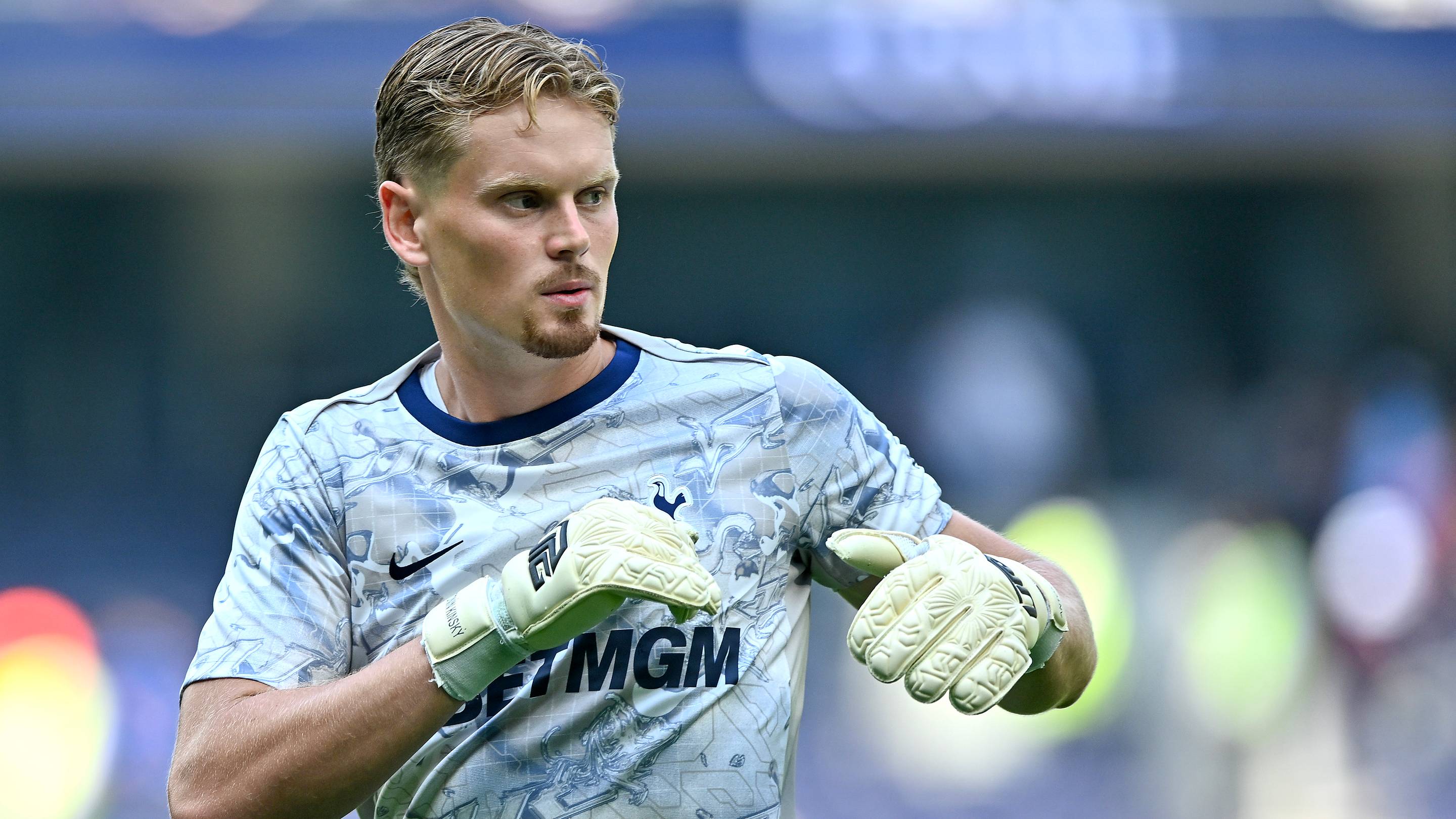 Antonin Kinsky might be getting goalkeeper competition after all