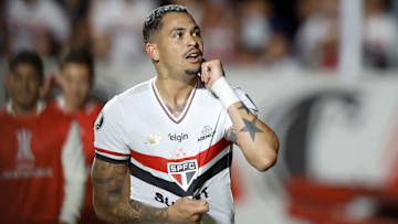 São Paulo de Luciano enfrenta o Corinthians pelo Brasileirão 2025