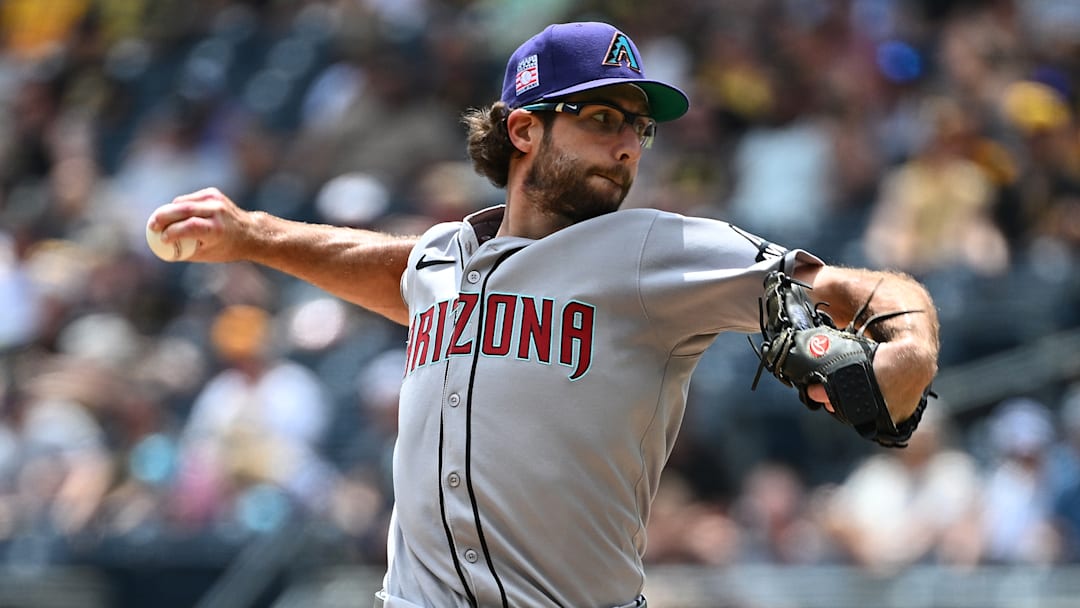 Arizona Diamondbacks v Pittsburgh Pirates