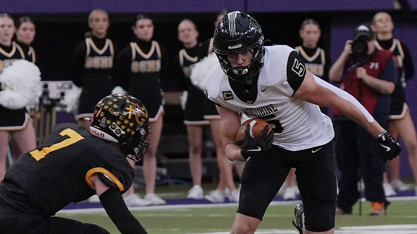 Top Iowa High School WR Prospect Adds Miami To List