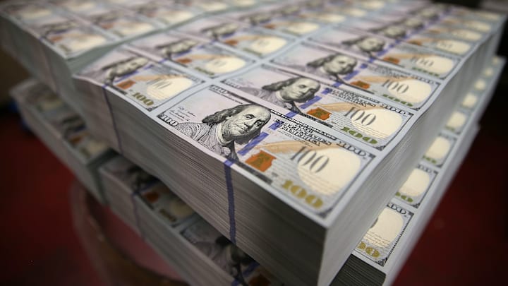 Bureau Of Engraving And Printing Prints New Anti-Counterfeit 100 Dollar Bills Bureau Of Engraving And Printing Prints New Anti-Counterfeit 100 Dollar Bills