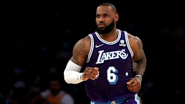 LeBron James probablemente regrese con Lakers en la próxima zafra