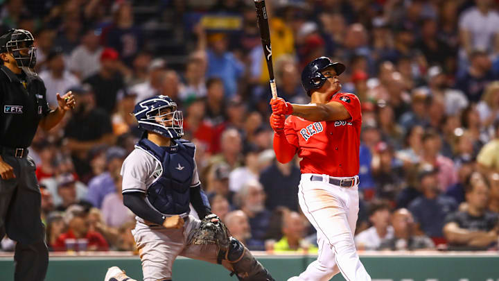 Rafael Devers pegó dos jonrones el jueves ante los Yankees