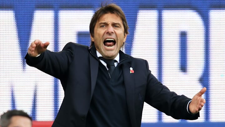 Antonio Conte pourrait connaître quelques recrues cet hiver. Antonio Conte pourrait connaître quelques recrues cet hiver.