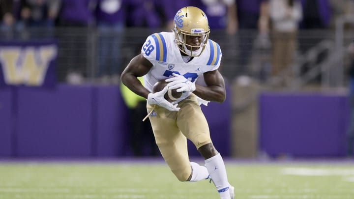 Oregon vs UCLA prediction, odds, spread, over/under and betting trends for college football Week 8 game. Oregon vs UCLA prediction, odds, spread, over/under and betting trends for college football Week 8 game.