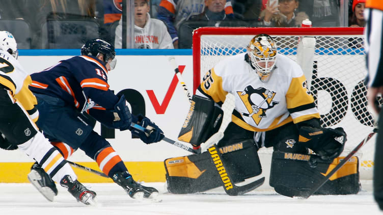 Pittsburgh Penguins v New York Islanders