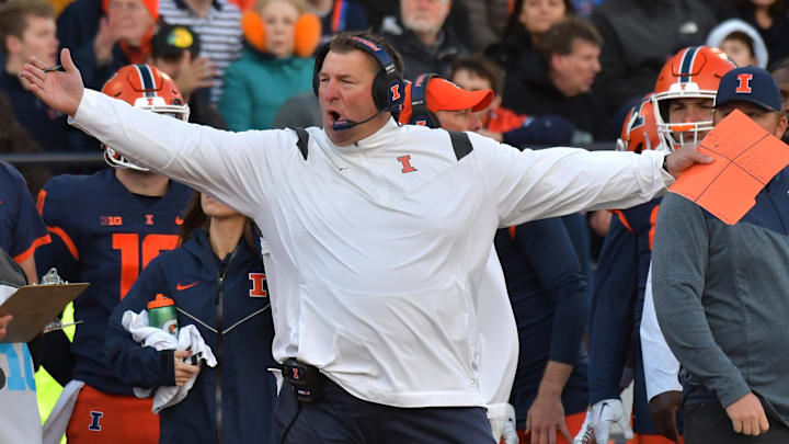 Nov 5, 2022; Champaign, Illinois, USA;  Illinois Fighting Illini head coach Bret Bielema reacts during the first half against the Michigan State Spartans at Memorial Stadium. Mandatory Credit: Ron Johnson-Imagn Images
