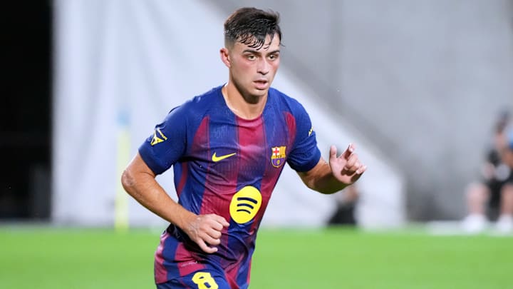 Le FC Barcelone de Pedri devrait porter une tunique spéciale pour le Clasico. Le FC Barcelone de Pedri devrait porter une tunique spéciale pour le Clasico.