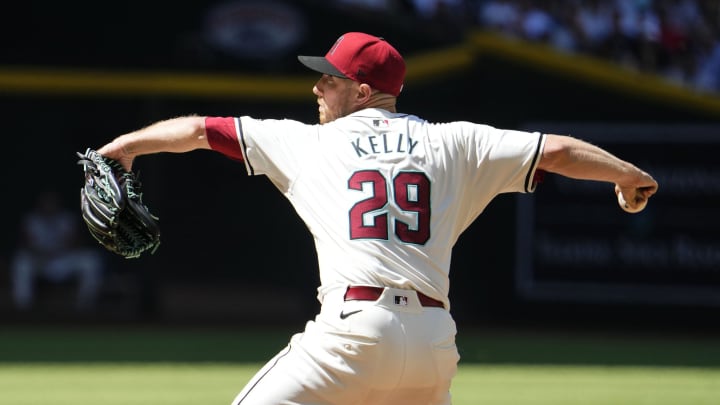 Arizona Diamondbacks starting pitcher Merrill Kelly (29) throws to the New York Yankees in the fifth inning at Chase Field in Phoenix on April 3, 2024.