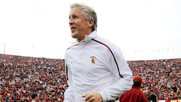 Arizona v USC