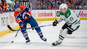 Dallas Stars v Edmonton Oilers