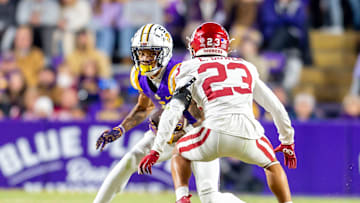 CJ Daniels 4 runs the ball as the LSU Tigers take on the Oklahoma Sooners. Nov 30, 2024; Baton Rouge, Louisiana, USA; at Tiger Stadium.