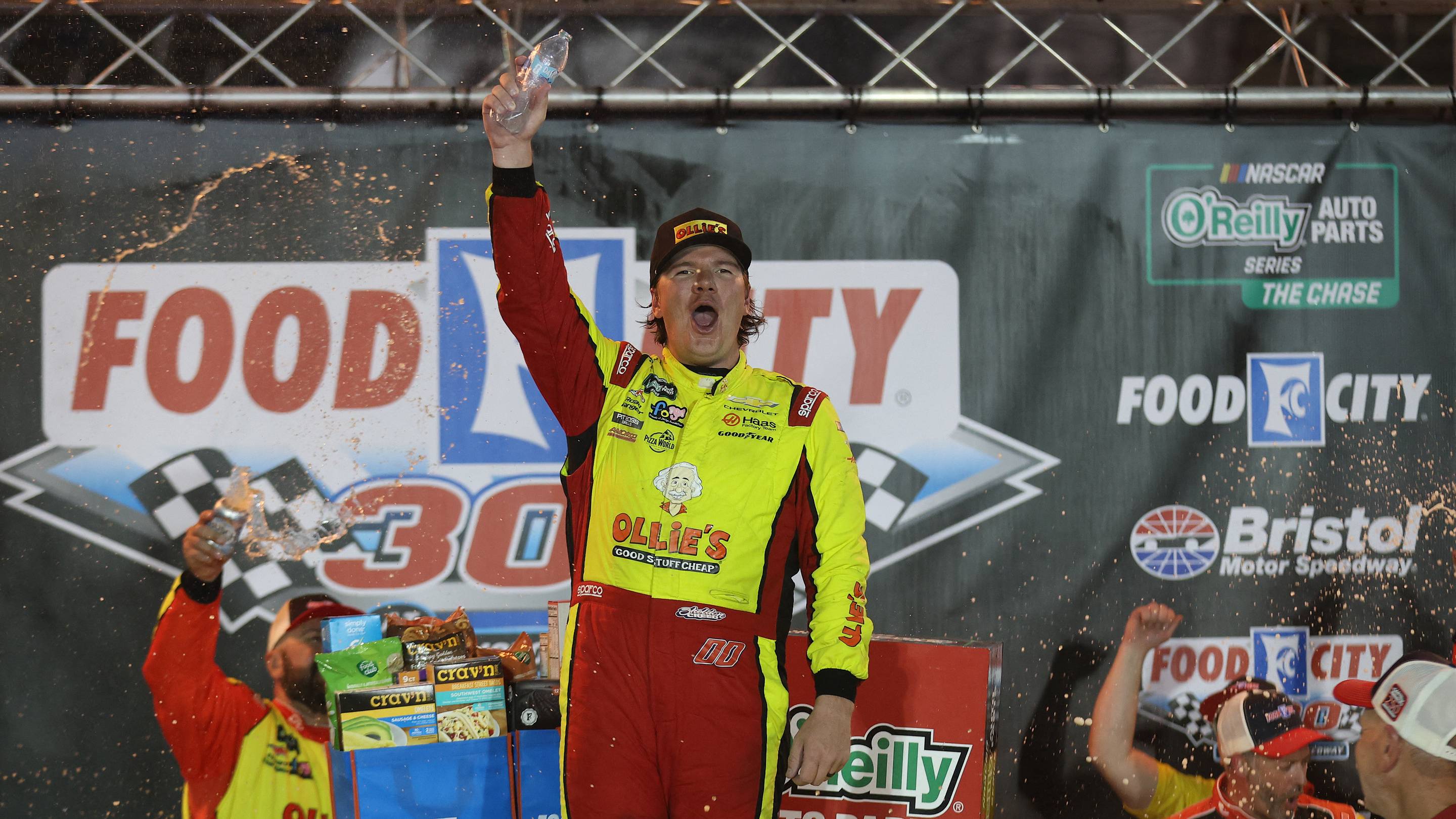 Fresh Tires, Chaos Help Sheldon Creed Take O'Reilly Win at Bristol