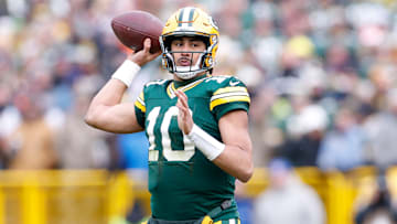 Chicago Bears v Green Bay Packers