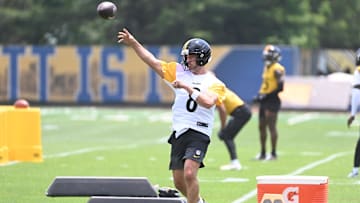Pittsburgh Steelers quarterback Aaron Rodgers throws the football during minicamp at the South Side facility in Pennsylvania