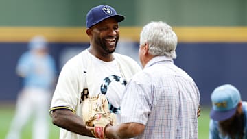 San Diego Padres v Milwaukee Brewers