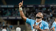 Amuzu foi o autor do segundo gol do Grêmio na Arena 